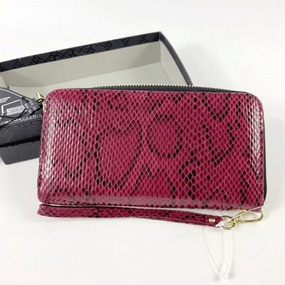 🌺 BCBG MaxAzria Elena Snake Wristlet Wallet NIB! ** - Picture 7 of 8